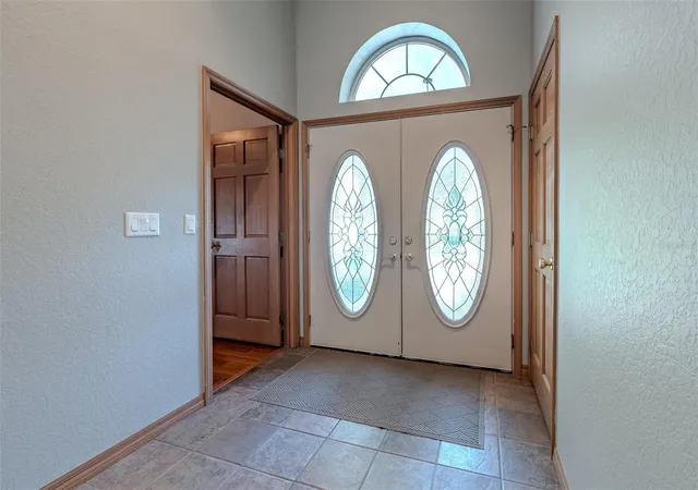 Photo 4 of Single family home for sale at 808 SE 36th Lane, Ocala, FL 34471 | MLS# OM732653 | Listing updated on 2026-10-17