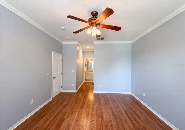 Photo 3 of Single family home for sale at 826 Hilly Bnd Dr, Apopka, FL 32712 | MLS# O6443609 | Listing updated on 2026-09-22