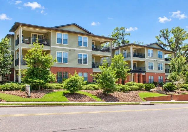 Condo for sale at 1257 SW 9th Road #206, GAINESVILLE, FL 32601 | MLS# GC543672