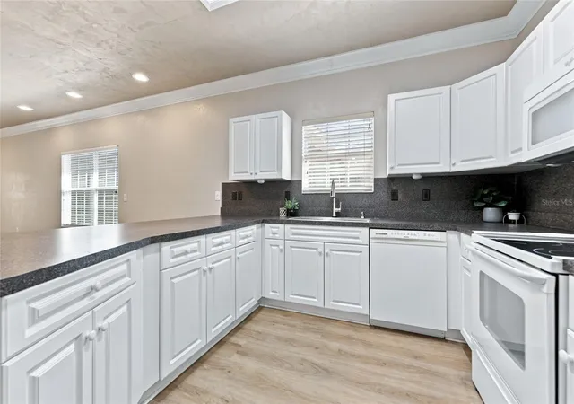 Photo 3 of Single family home for sale at 4722 Nw 80th Road, Gainesville, FL 32653 | MLS# GC543673 | Listing updated on 2026-10-03