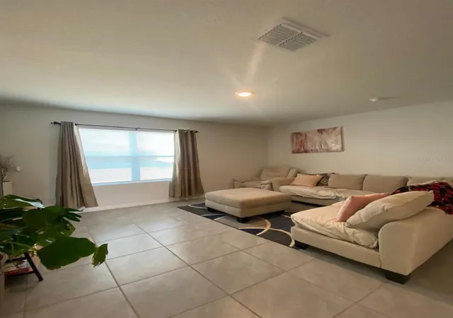 Photo 4 of Single family home for sale at 2723 Sunkissed Dr, Saint Cloud, FL 34771 | MLS# O6443616 | Listing updated on 2026-09-22