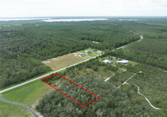 Photo 4 of Sale Pending at SE Cr 21b, Keystone Heights, FL 32656 | MLS# GC543674 | Listing updated on 2026-09-24