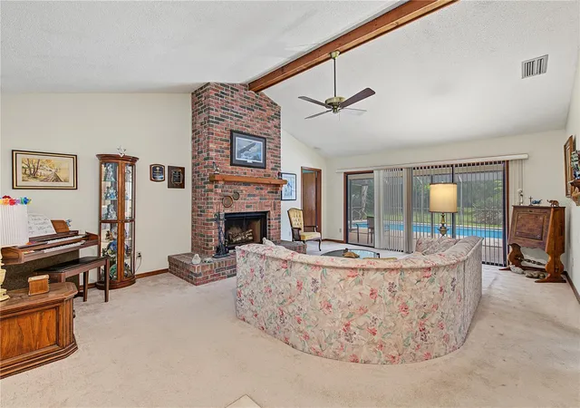 Photo 4 of Single family home for sale at 4926 Parson Brown Ln, Palm Harbor, FL 34684 | MLS# TB8550780 | Listing updated on 2026-10-06