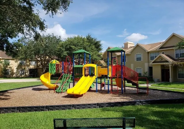 Listing Photo 5 - Condo for sale in building located at 819 Grand Regency Pt, ALTAMONTE SPRINGS, FL 32714 - Unit #101