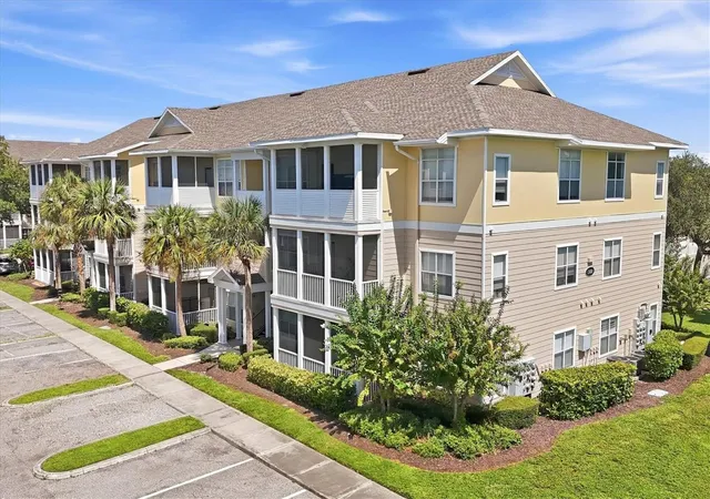 Photo 1 of Sale Pending at 4802 51st Street W #1304, Bradenton, FL 34210 | MLS# A4706890 | Listing updated on 2026-10-07