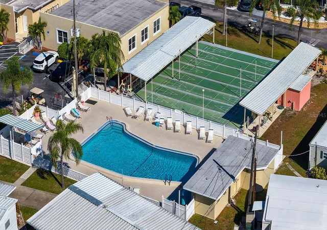 Photo 3 of Manufactured home for sale at 238 Southwinds Dr, Sarasota, FL 34231 | MLS# A4706891 | Listing updated on 2026-09-22