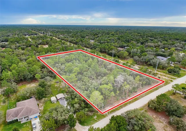 Photo 1 of Land for sale at 0 Kanawha Dr, Weeki Wachee, FL 34614 | MLS# W7889696 | Listing updated on 2026-09-29