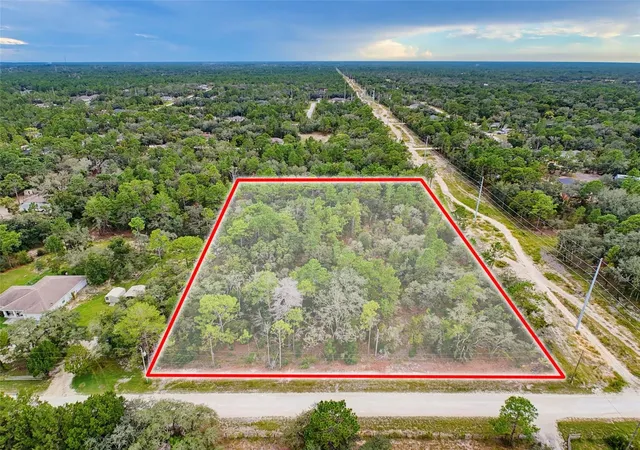 Photo 4 of Land for sale at 0 Kanawha Dr, Weeki Wachee, FL 34614 | MLS# W7889696 | Listing updated on 2026-09-29