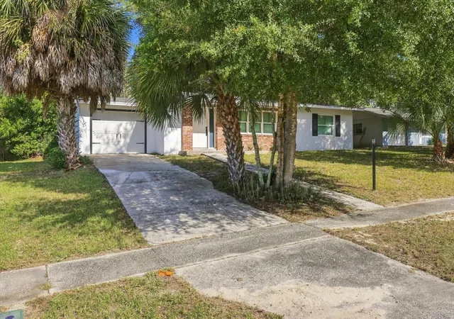 Photo 1 of Single family home for sale at 9490 N Elliot Way, Citrus Springs, FL 34434 | MLS# OM732658 | Listing updated on 2026-09-24