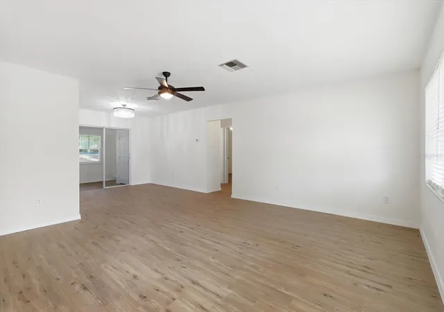 Photo 4 of Single family home for sale at 9490 N Elliot Way, Citrus Springs, FL 34434 | MLS# OM732658 | Listing updated on 2026-09-24