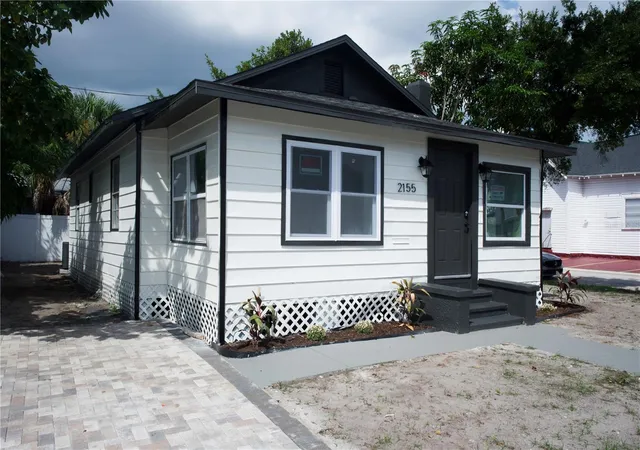 Photo 2 of Single family home for sale at 2155 9th Avenue S, Saint Petersburg, FL 33712 | MLS# TB8550799 | Listing updated on 2026-09-22