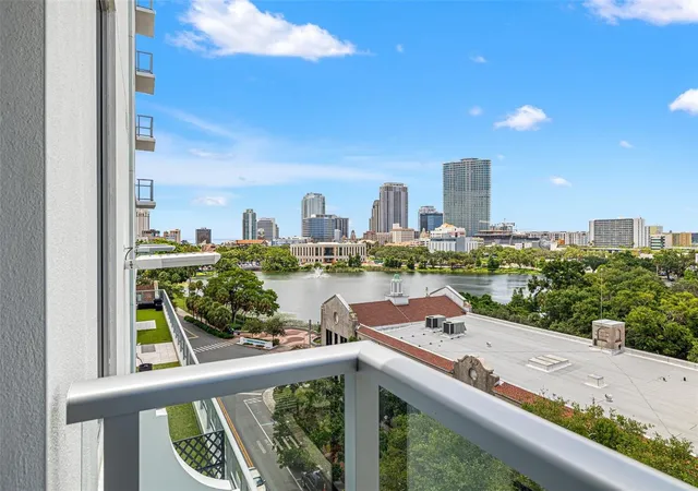 Photo 4 of Condo for sale at 777 3rd Avenue N #806, Saint Petersburg, FL 33701 | MLS# TB8550805 | Listing updated on 2026-09-23