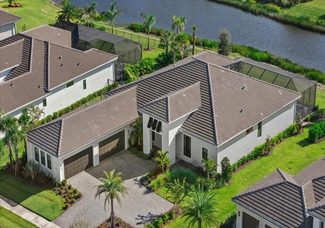 Photo 3 of Single family home for sale at 4588 Mondrian Ct, Sarasota, FL 34240 | MLS# A4706898 | Listing updated on 2026-09-22