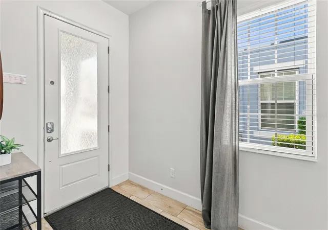 Photo 4 of Single family home for sale at 1472 Fairview Cir, Reunion, FL 34747 | MLS# O6443633 | Listing updated on 2026-09-29
