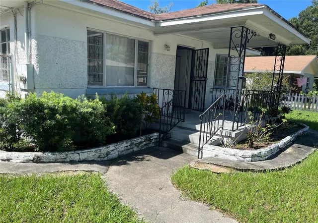 Photo 1 of Single family home for sale at 1227 E 24th Avenue, Tampa, FL 33605 | MLS# TB8550807 | Listing updated on 2026-09-23