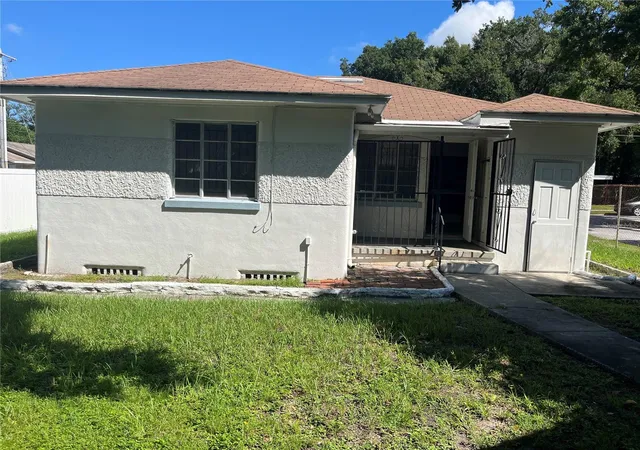 Photo 2 of Single family home for sale at 1227 E 24th Avenue, Tampa, FL 33605 | MLS# TB8550807 | Listing updated on 2026-09-23