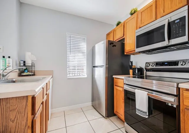 Photo 3 of Condo for sale at 4010 Santa Maria Dr #102, Kissimmee, FL 34741 | MLS# O6443634 | Listing updated on 2026-09-23