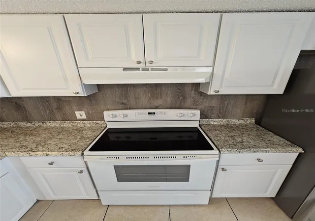 Photo 3 of Single family home for sale at 8337 Sunnydale Dr, Hudson, FL 34667 | MLS# TB8550821 | Listing updated on 2026-10-02