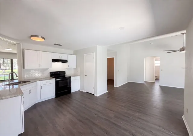 Photo 2 of Single family home for sale at 7704 Simon Ridge Ct, Kissimmee, FL 34747 | MLS# O6443641 | Listing updated on 2026-09-21