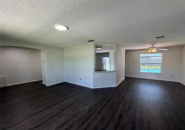 Photo 3 of Single family home for sale at 7704 Simon Ridge Ct, Kissimmee, FL 34747 | MLS# O6443641 | Listing updated on 2026-09-21