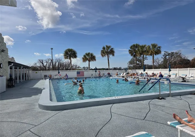 Photo 24 of Manufactured home for sale at 7478 Western Cir Dr, BROOKSVILLE, FL 34613 | MLS# W7889698 | Listing updated on 2026-10-06