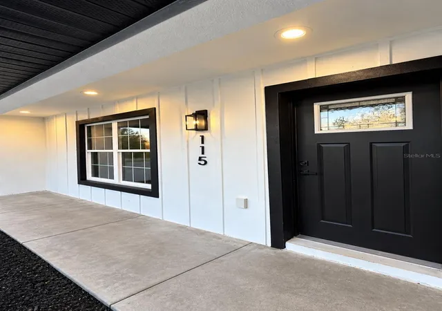 Photo 2 of Single family home for sale at 115 Juniper Cir, Ocala, FL 34480 | MLS# OM732660 | Listing updated on 2026-09-25
