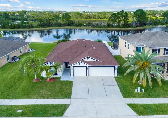 Photo 1 of Single family home for sale at 831 Belhaven Dr, Orlando, FL 32828 | MLS# G5118089 | Listing updated on 2026-10-02