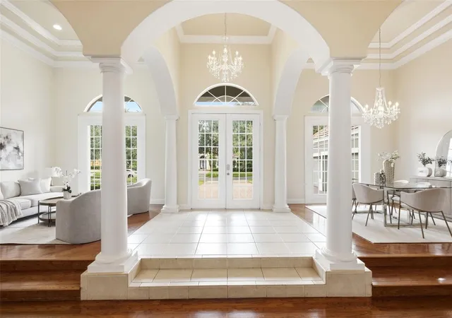 Photo 2 of Single family home for sale at 6533 Cartmel Ln, Windermere, FL 34786 | MLS# O6443650 | Listing updated on 2026-10-07