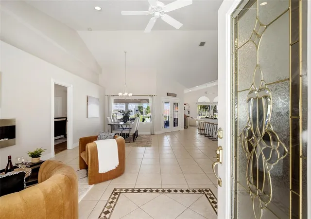 Photo 3 of Single family home for sale at 9 Cottagegate Ct, Palm Coast, FL 32137 | MLS# G5118090 | Listing updated on 2026-09-30