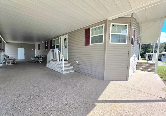 Photo 2 of Manufactured home for sale at 37321 Eileen Ave, Zephyrhills, FL 33542 | MLS# TB8550836 | Listing updated on 2026-09-23