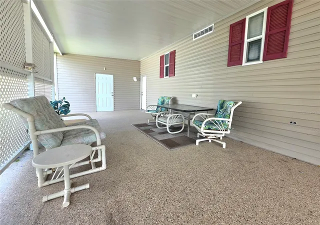 Photo 3 of Manufactured home for sale at 37321 Eileen Ave, Zephyrhills, FL 33542 | MLS# TB8550836 | Listing updated on 2026-09-23