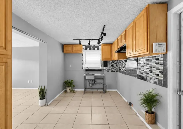 Photo 3 of Single family home for sale at 1300 Maybury Dr, Holiday, FL 34691 | MLS# C7531021 | Listing updated on 2026-10-01