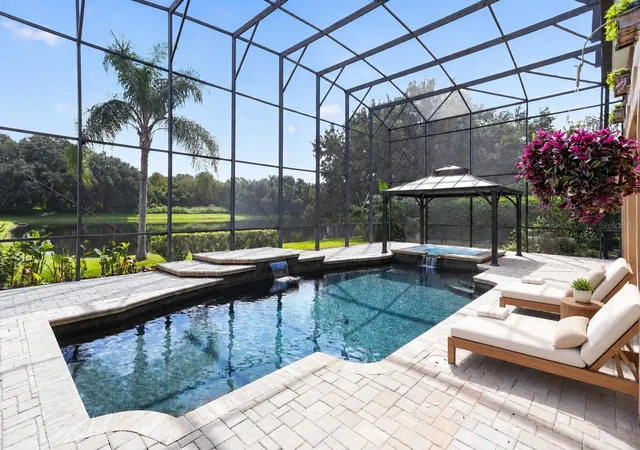 Photo 2 of Single family home for sale at 2109 Wembley Pl, Oviedo, FL 32765 | MLS# O6443657 | Listing updated on 2026-10-04