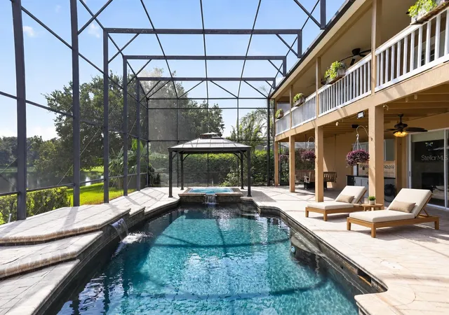Photo 3 of Single family home for sale at 2109 Wembley Pl, Oviedo, FL 32765 | MLS# O6443657 | Listing updated on 2026-10-04