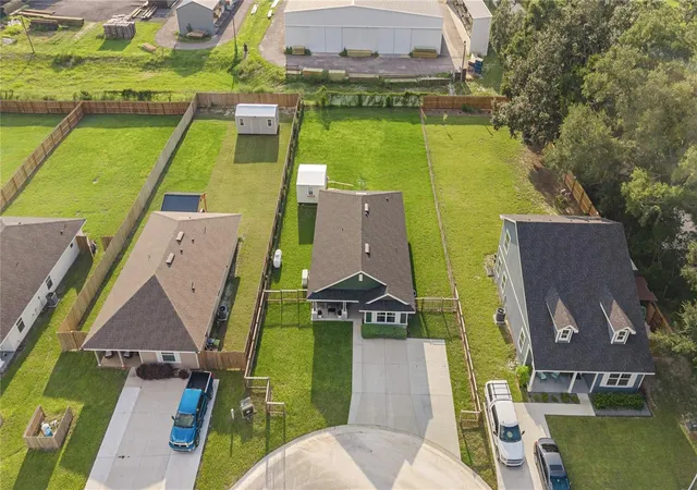 Photo 3 of Single family home for sale at 1981 N Roberts Trl, Bell, FL 32619 | MLS# GC543678 | Listing updated on 2026-09-22
