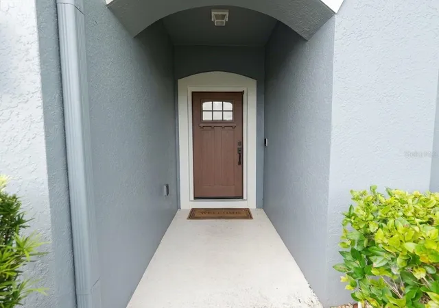 Photo 2 of Single family home for sale at 5303 Pine Lily Cir, Winter Park, FL 32792 | MLS# O6443662 | Listing updated on 2026-10-03