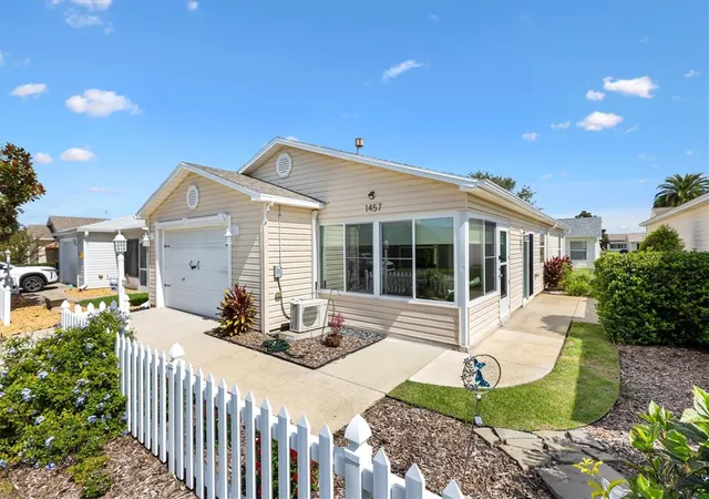 Photo 1 of House for sale at 1457 Sothell St, The Villages, FL 32162 | MLS# G5118094 | Listing updated on 2026-09-25