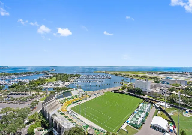 Photo 4 of Condo for sale at 301 1st Street S #1902, Saint Petersburg, FL 33701 | MLS# TB8550854 | Listing updated on 2026-09-22