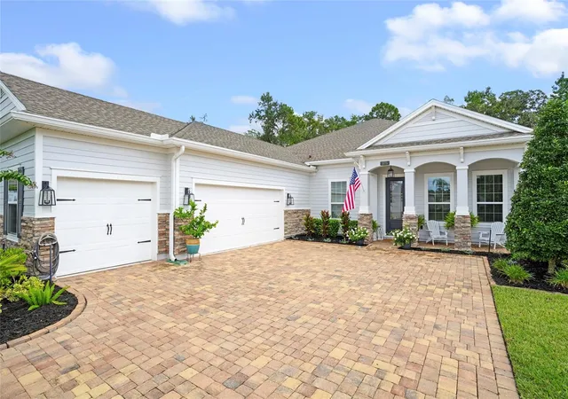 Photo 3 of Single family home for sale at 375 Latrobe Ave, Saint Augustine, FL 32095 | MLS# FC321608 | Listing updated on 2026-09-23