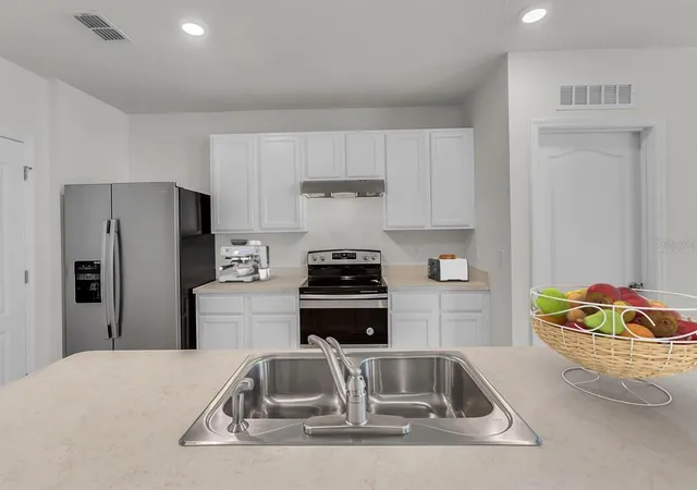 Photo 3 of Single family home for sale at 2412 Fieldbrooke Way, Edgewater, FL 32141 | MLS# O6443683 | Listing updated on 2026-10-06