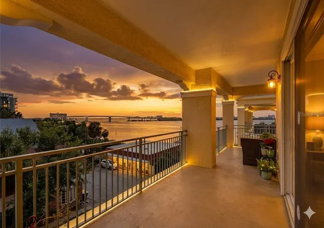 Condo for sale at 700 N Osceola Ave #406, CLEARWATER, FL 33755 | MLS# TB8550875
