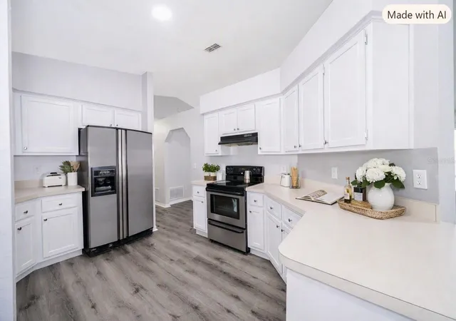 Photo 3 of Single family home for sale at 18 Fir Trl, Ocala, FL 34472 | MLS# OM732668 | Listing updated on 2026-10-06