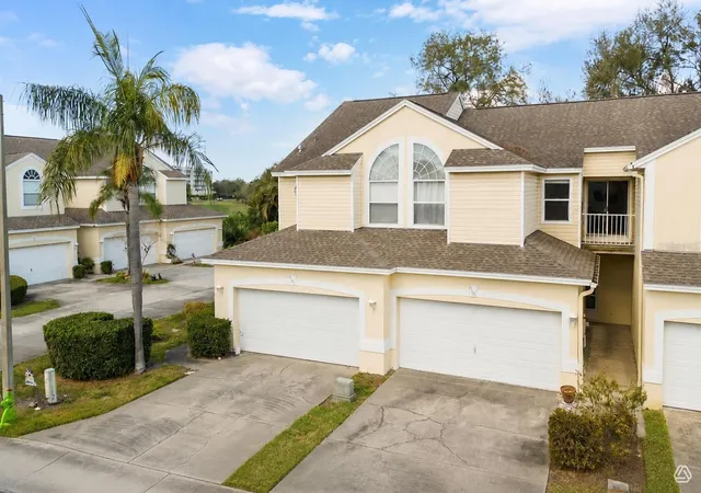 Photo 1 of Townhouse for sale at 1050 Starkey Rd #2102, Largo, FL 33771 | MLS# TB8550881 | Listing updated on 2026-10-06