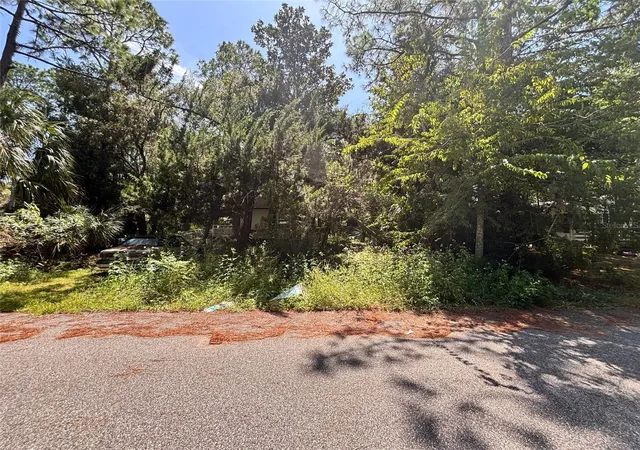 Photo 3 of Manufactured home for sale at 614 Vaughn Rd, Port Orange, FL 32127 | MLS# GC543683 | Listing updated on 2026-10-05