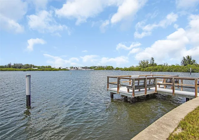 Photo 3 of Manufactured home for sale at 800 Chesapeake Dr #54, Tarpon Springs, FL 34689 | MLS# TB8550890 | Listing updated on 2026-09-26