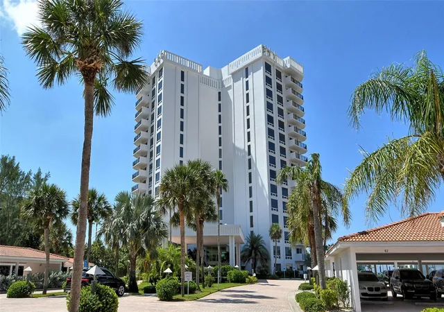 Photo 1 of Condo for sale at 2525 Gulf Of Mexico Dr #7B, Longboat Key, FL 34228 | MLS# A4706913 | Listing updated on 2026-10-08