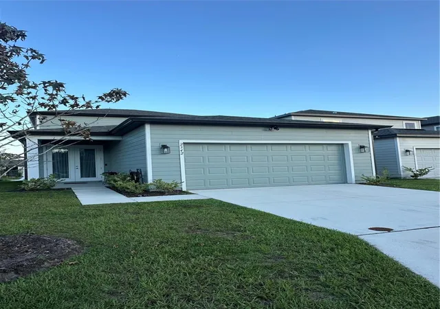 Photo 4 of Single family home for sale at 2342 Broadbrook Dr, Saint Cloud, FL 34771 | MLS# S5158039 | Listing updated on 2026-09-30