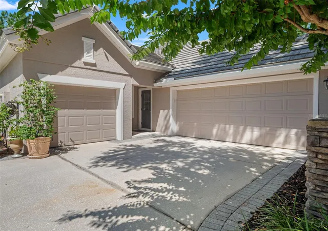 Photo 3 of Single family home for sale at 25535 Hawks Run Ln, Sorrento, FL 32776 | MLS# O6443698 | Listing updated on 2026-09-30