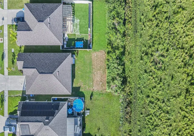 Photo 4 of Single family home for sale at 16680 Delia St, Wimauma, FL 33598 | MLS# TB8550891 | Listing updated on 2026-09-23