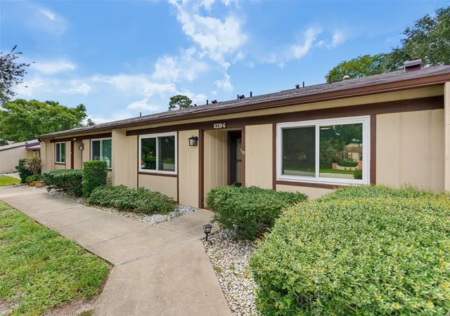Photo 2 of Condo for sale at 8330 High Point Cir #6, PORT RICHEY, FL 34668 | MLS# W7889700 | Listing updated on 2026-10-06